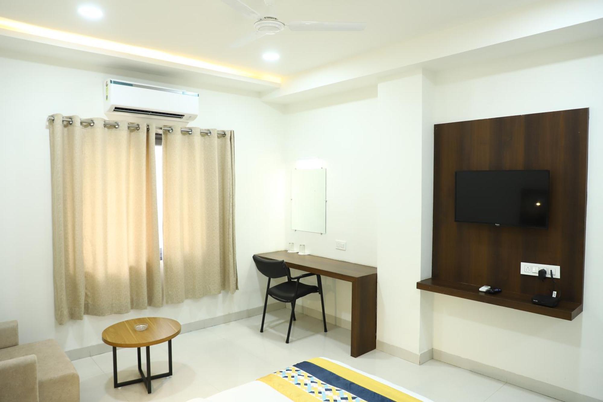 Hotel Singhnature Khandwa ภายนอก รูปภาพ